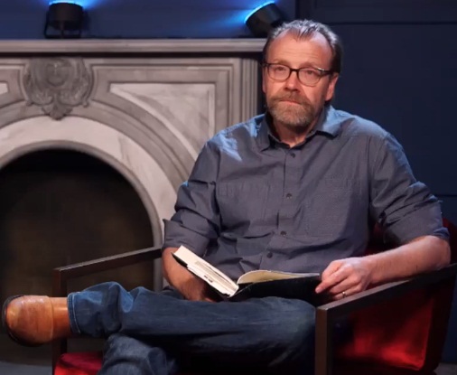 被為當代英語小說界重要獎項的「布克獎(Man Booker Prize)」，13日宣布最後決選的6人名單。美國作家桑德斯(George Saunders)可望以靈異小說「林肯在中陰(Lincoln in the Bardo)」獲獎。(圖：桑德斯臉書)