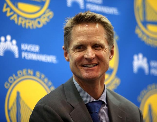美國職籃NBA金州勇士(Golden State Warriors)總教練柯爾(Steve Kerr)。(網路圖片)