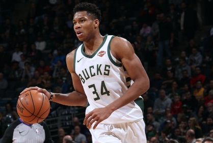 希臘球星「字母哥」安特托昆博(Giannis Antetokounmpo)(圖：公鹿隊推特)