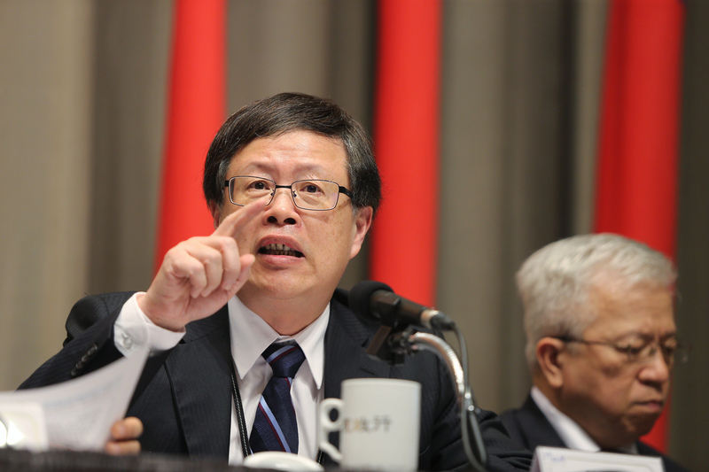 央行副總裁嚴宗大（右）(資料照片/CNA)