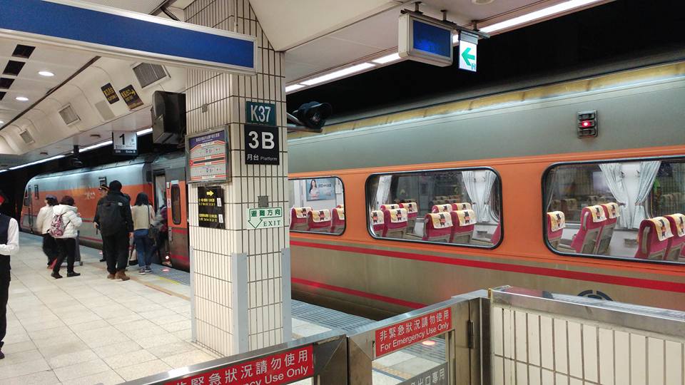 台鐵月臺。（資料照）（劉玉秋 攝）