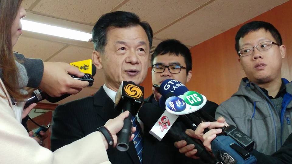 陸委會主委邱太三12日表示，人大修改香港選制違反港人普選的方向與承諾，也違背任何一個民主、自由、法治國家的選舉制度，這也值得台灣人思考，中國所做的任何承諾是否值得信賴。(資料照/劉玉秋攝)