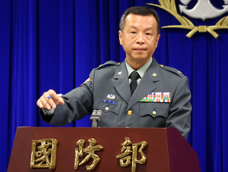 總統蔡英文接受專訪時說沒人會排除大陸攻台可能性。國防部發言人陳中吉(圖)23日表示,眾所皆知中共沒有放棄解決台灣問題,國軍對外在威脅時刻保持警覺監控,才能確保國家安全和區域穩定。<br />(圖:中央社)