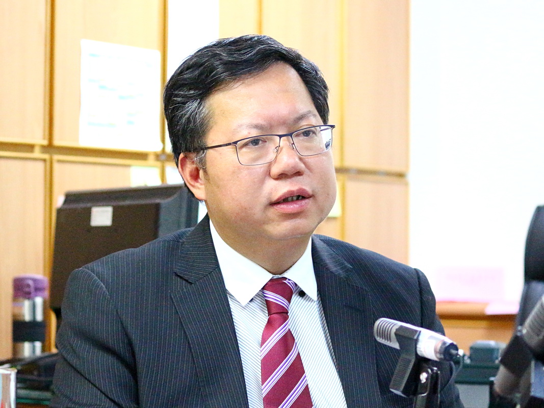桃園市長鄭文燦宣布新春團拜、走春發福袋、燈會等大型集會與群聚活動全部停辦或延期。(資料照/央廣記者王照坤 攝)