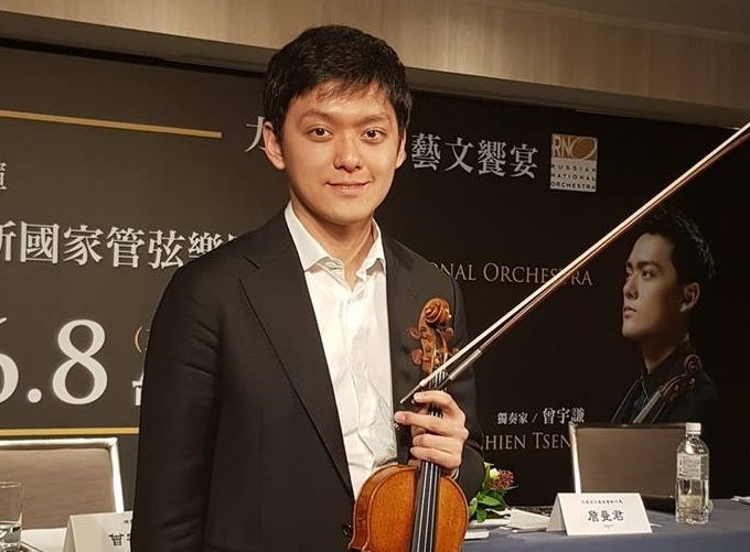 台灣知名小提琴家曾宇謙，6月將與指揮大師指揮大師普雷特涅夫(Mikhail Pletnev)及俄羅斯國家管弦樂團登台，演出貝多芬小提琴協奏曲，饗宴樂迷。(江昭倫 攝)