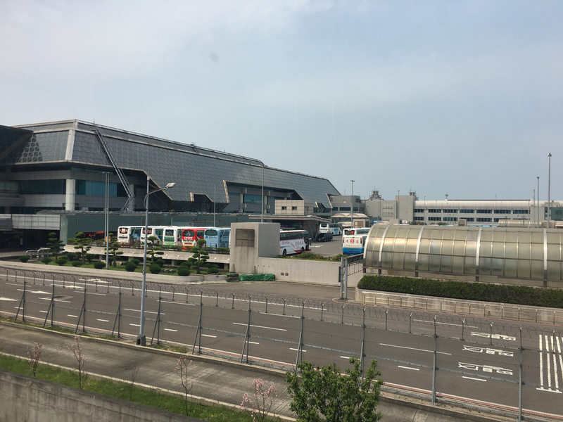 桃園國際機場公司今年清明連假疏運計畫出爐，從31日起至4月9日間，加班機共142架次，其中4月4日為單日加班機最多共25架次。<br />(圖：中央社)