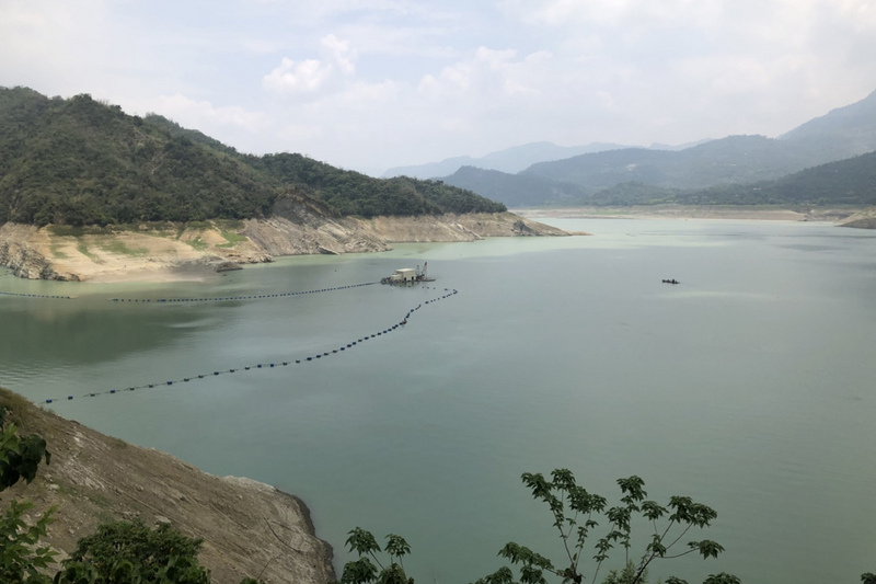 自3月底以來春雨一波接一波，不過南部曾文水庫蓄水率已跌破2成。（南區水資源局提供）
