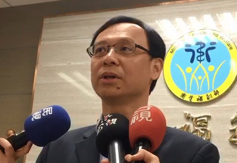 衛福部醫事司司長石崇良(張德厚攝)