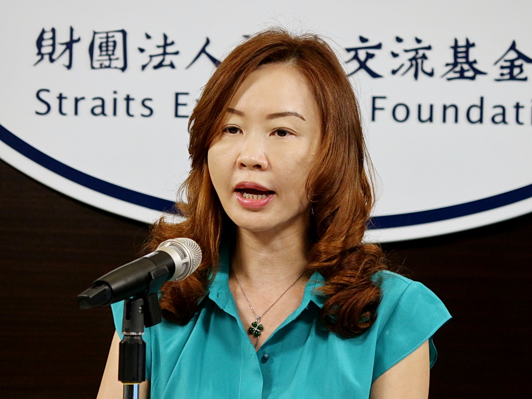 海基會副秘書長管安露表示，海基會人員這次循例陪同李凈瑜赴陸，李凈瑜探監出來，隨即反映上述狀況；海基會人員立刻向獄方抗議，要求改善。(央廣記者王照坤 攝)