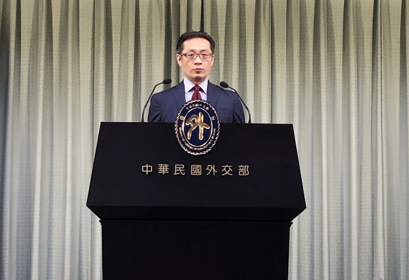教宗方濟各11月將訪問日本，這項行程是否可能納入台灣，外交部歐洲司副參事柯良叡24日表示，將持續與教廷溝通，盼促成更多交流與來訪。(圖:中央社)