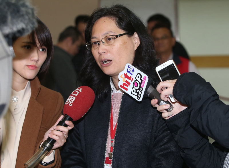 台灣民眾黨團總召賴香伶認為，特別條例第7條對行政機關授權不明確，容易引起爭議，因此考慮提出修法，補足空白授權問題。(圖：中央社)