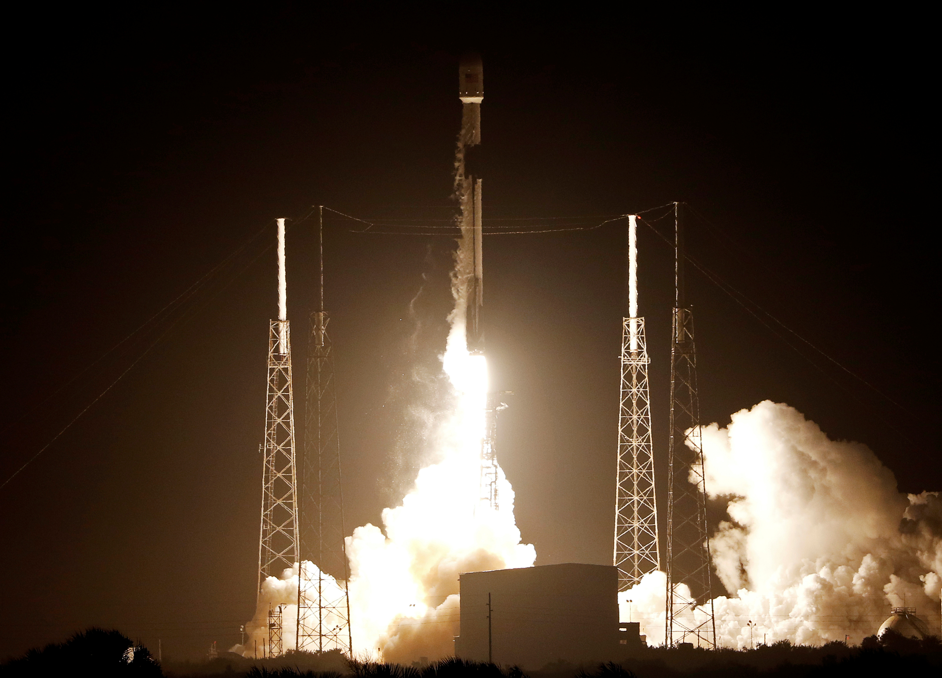 太空探索科技公司(SpaceX)的獵鷹9號火箭(Falcon 9)資料照。(路透社/達志影像)