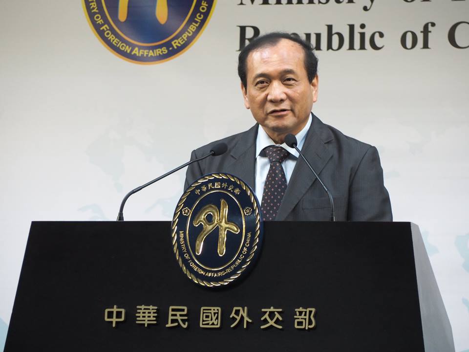 國際合作發展基金會副秘書長李栢浡表示，提供資訊給巴拉圭的人民了解COVID-19，等於達到防疫效果。(蕭照平攝)