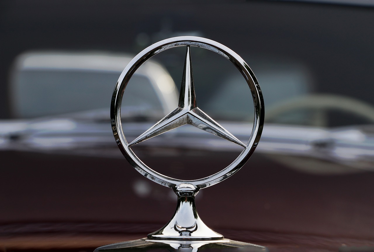 德國戴姆勒汽車與北汽集團交叉持股。(圖取自pixabay)