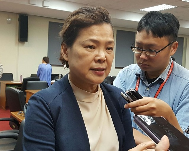 經濟部次長王美花表示，台灣願意協助德國取得車用晶片，來克服汽車產業困境，但也盼德國在行有餘力範圍內，協助台灣取得疫苗。(資料照/謝佳興 攝)