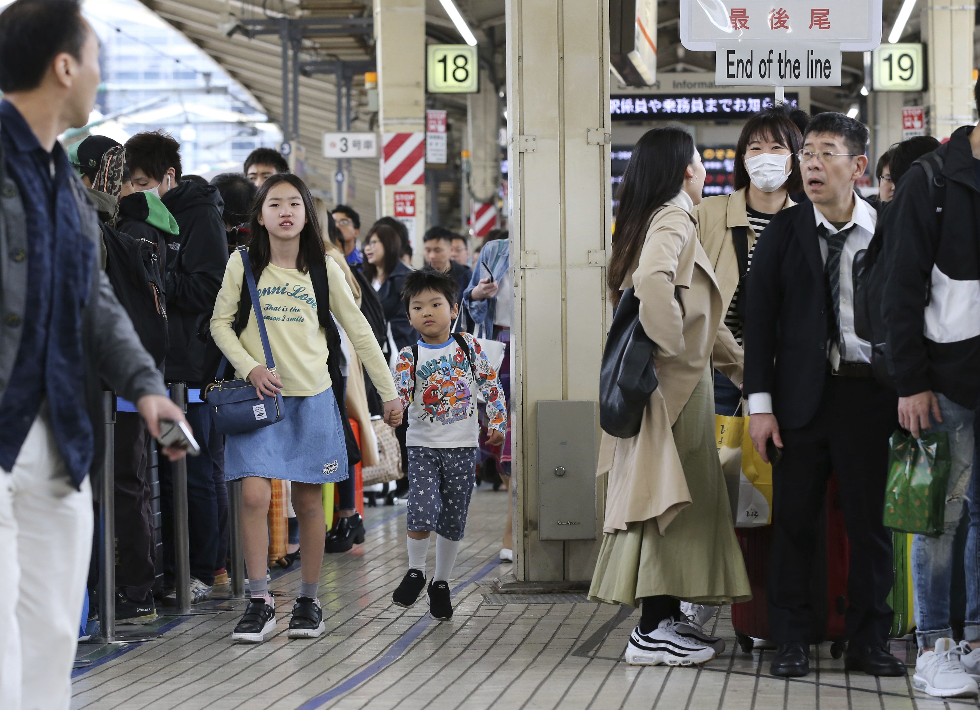 日本黃金週成田機場旅客爆量。資料照。(美聯社/達志影像)
