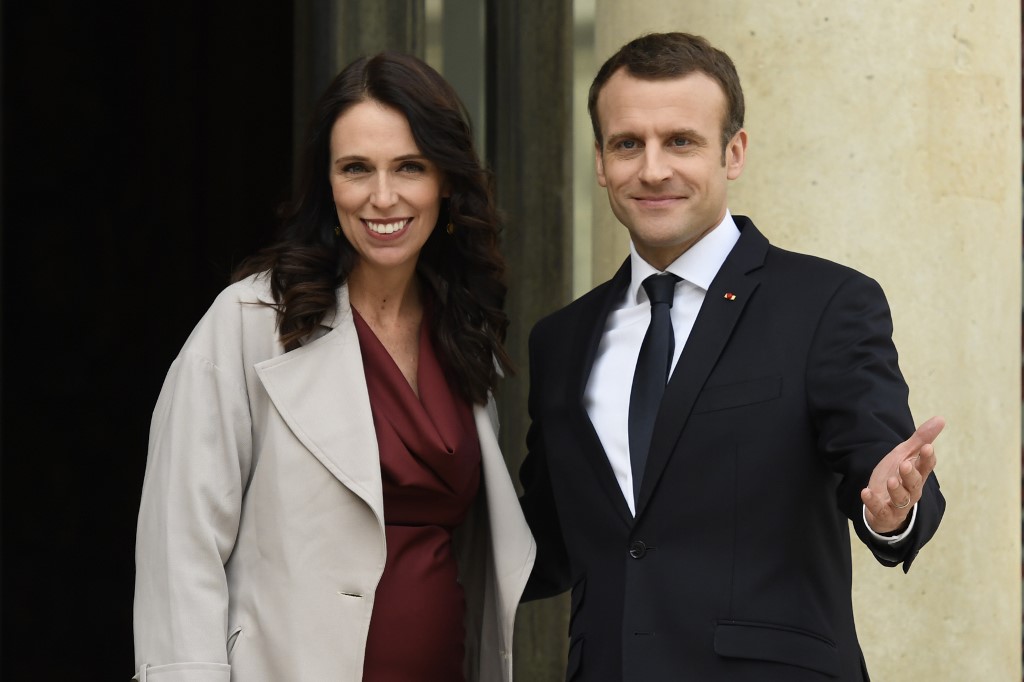 法國總統馬克宏(Emmanuel Macron)與紐西蘭總理阿爾登(Jacinda Ardern)今天(15日)將巴黎峰會，以對抗網路極端主義。(資料照片/AFP)