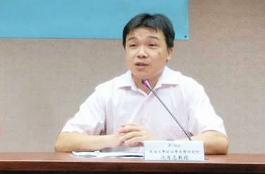 東海大學政治系教授沈有忠指出，三位總統候選人的表現都與過去各自展現的風格十分接近，但在政策面上大多僅有點到為止，沒有讓選民印象深刻之處。（資料照／劉品希 攝）