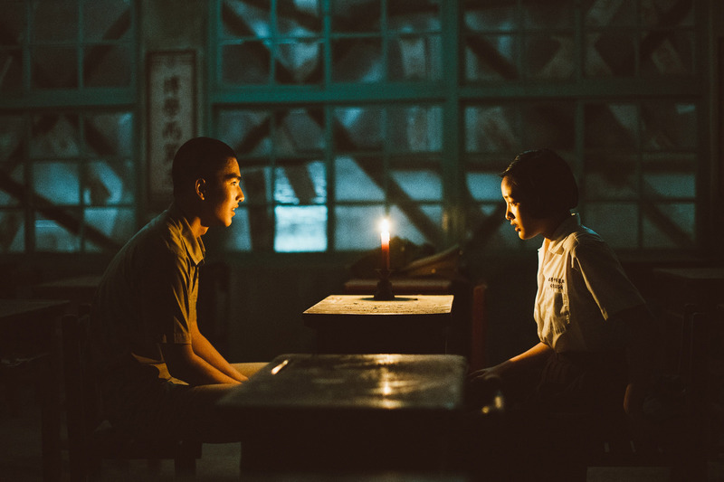 電影「返校」由王淨(右)、曾敬驊(左)主演。(影一製作所股份有限公司提供)