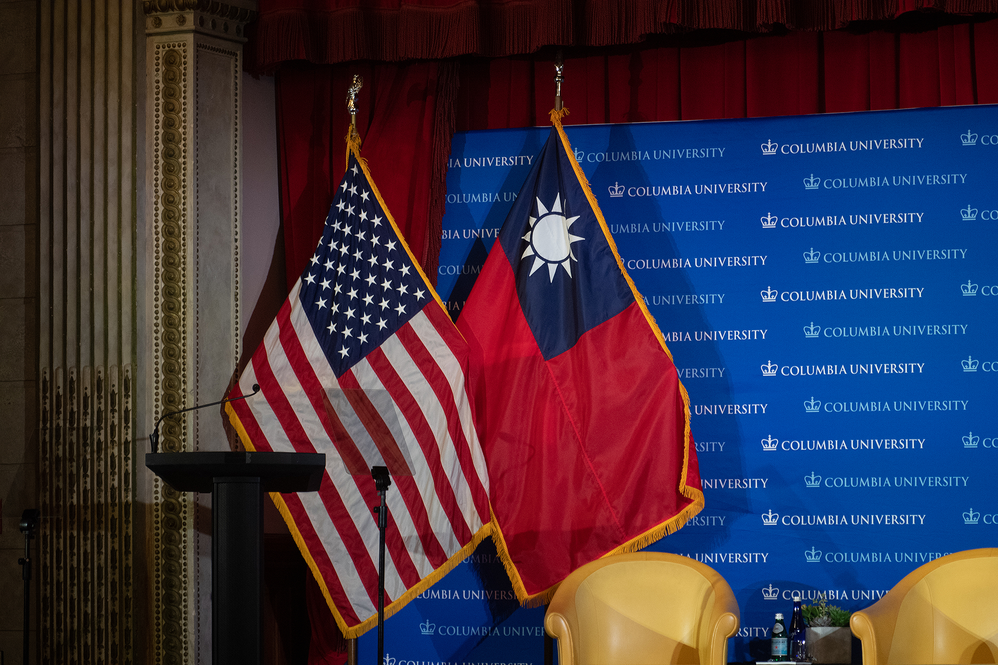 學者建議，面對與美國的關稅談判，台灣應藉由具夥伴關係的美國企業和川普溝通，「要讓台灣利益變成美國利益」。(示意圖 / 總統府提供)