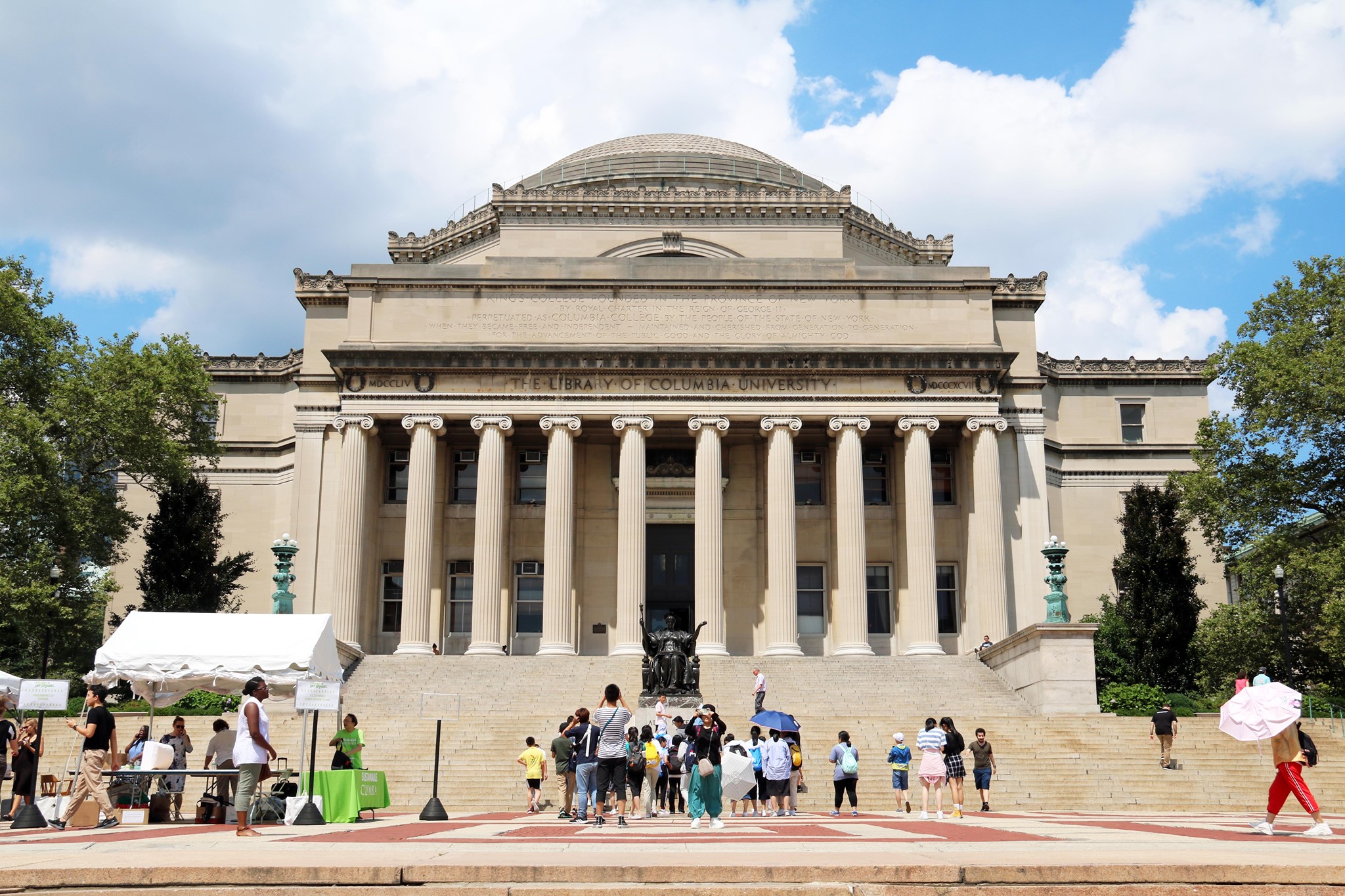 不滿對校園反猶太主義不作為，川普大砍哥倫比亞大學4億美元資金。圖為哥倫比亞大學圖書館。資料照片。(歐陽夢萍 攝)
