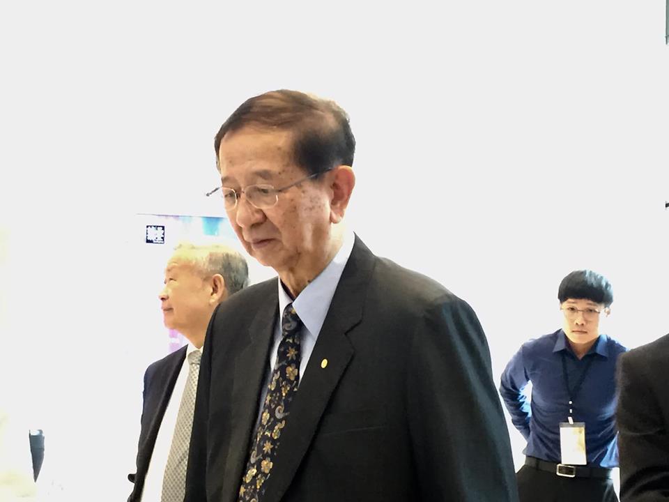 美國國家科學院選出10位對人權有卓著貢獻的諾貝爾獎得主，精選其人物肖像攝影，記錄他們的人權成就，台灣中研院前院長李遠哲就是其中一位。(資料照/蕭照平 攝)
