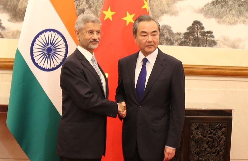 印度外交部長蘇杰生(Subrahmanyam Jaishankar)(左)與中國外交部長王毅(右)。資料照片 (圖:印度駐北京大使館)