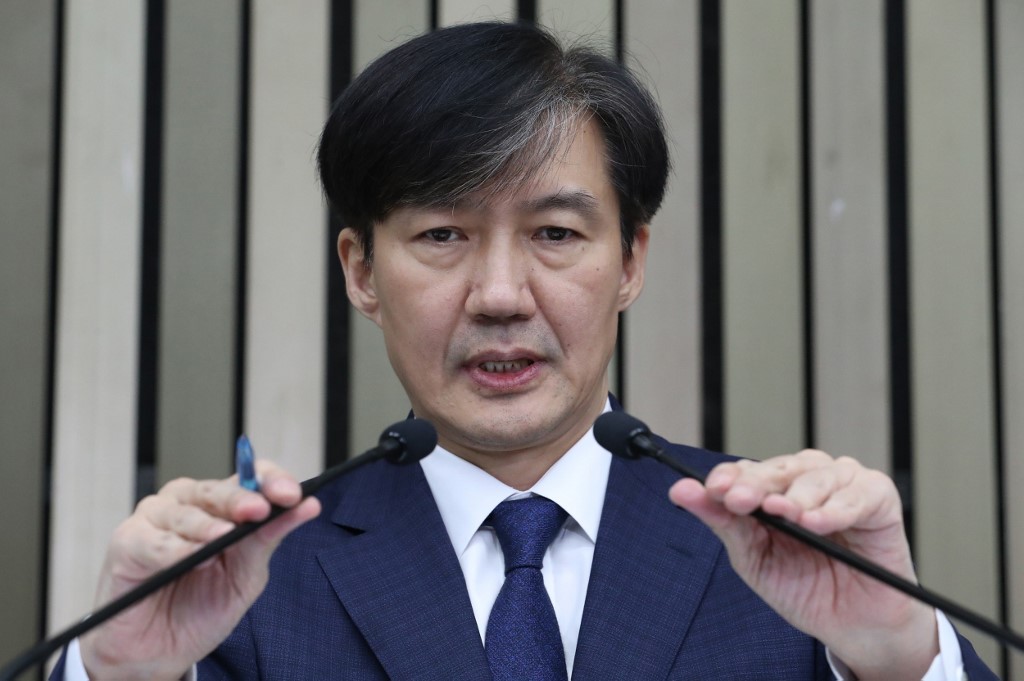 南韓前法務部長曹國遭起訴。 (AFP)