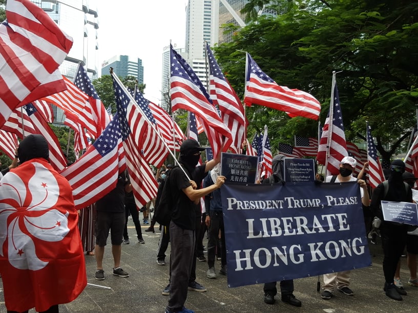 美國國會推動支持香港民主抗爭、向中國施壓的「香港人權與民主法案」，正在聯邦參議院面臨兩大關鍵。(蔡詠梅 攝)