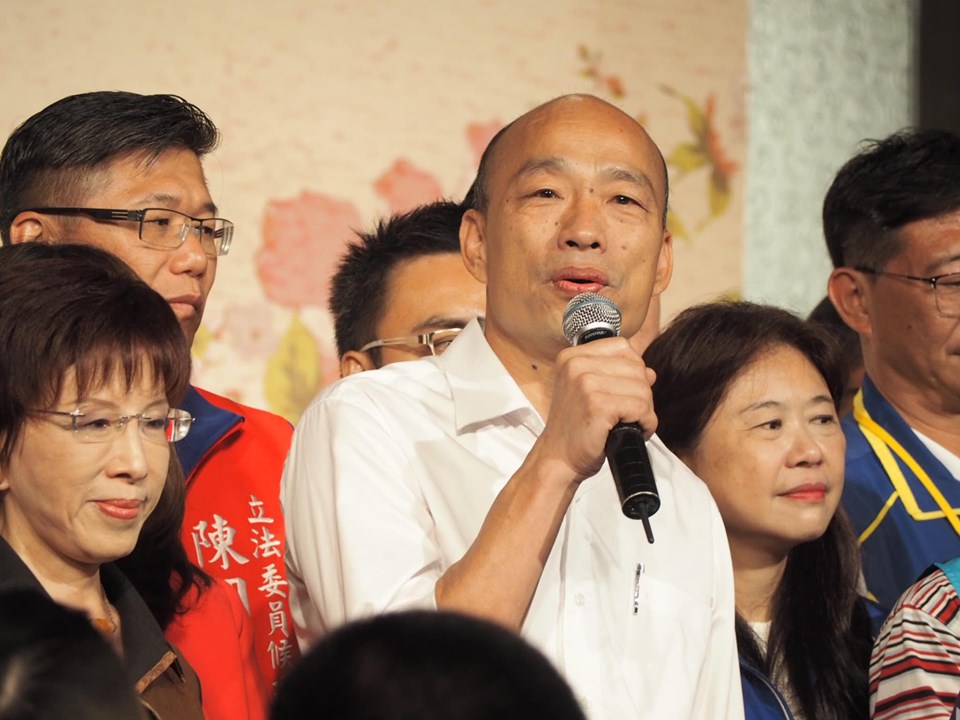 知情人士25日透露，韓國瑜有預留10月10日參加高雄國慶升旗典禮的行程，預計國慶後訪美。(資料照/蕭照平 攝)