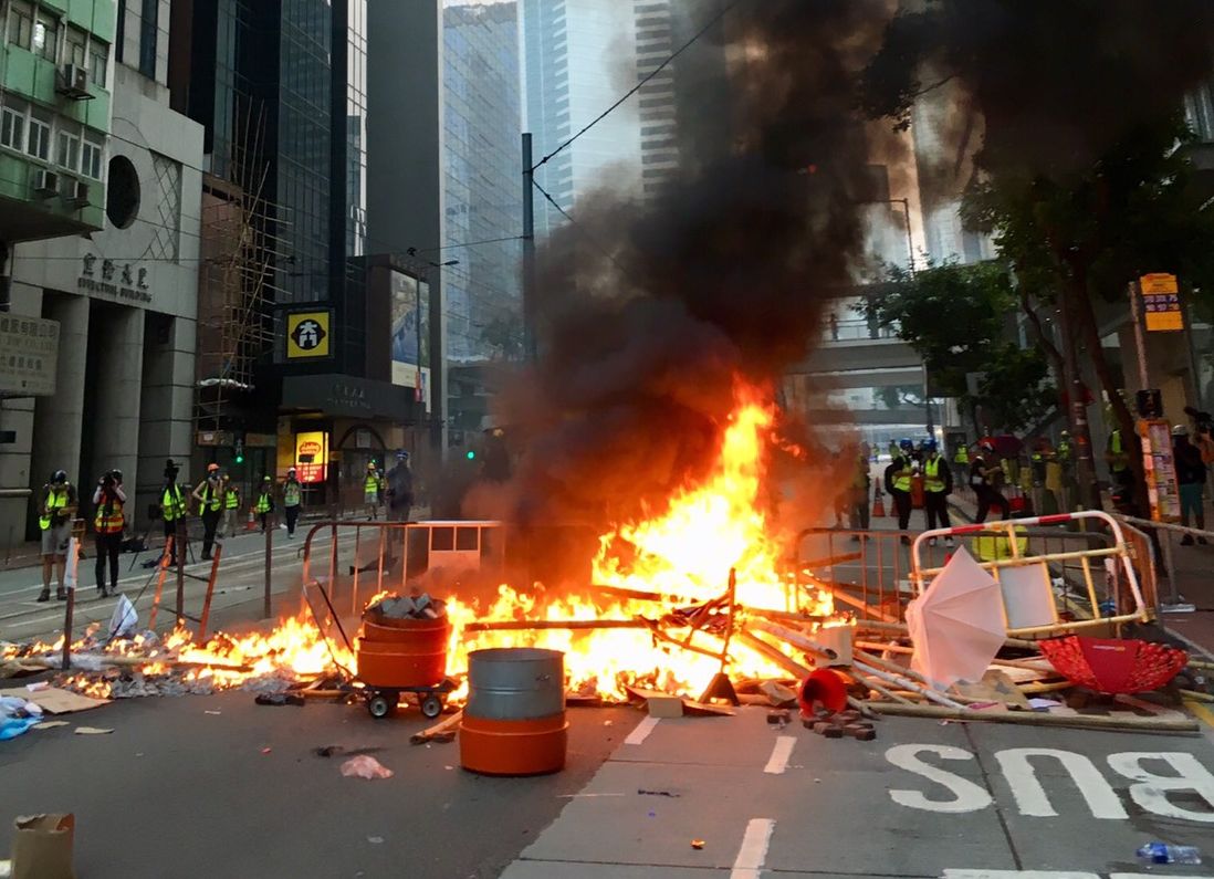 9月29日，香港發起「全球反極權大遊行」。(鄭翔云攝)
