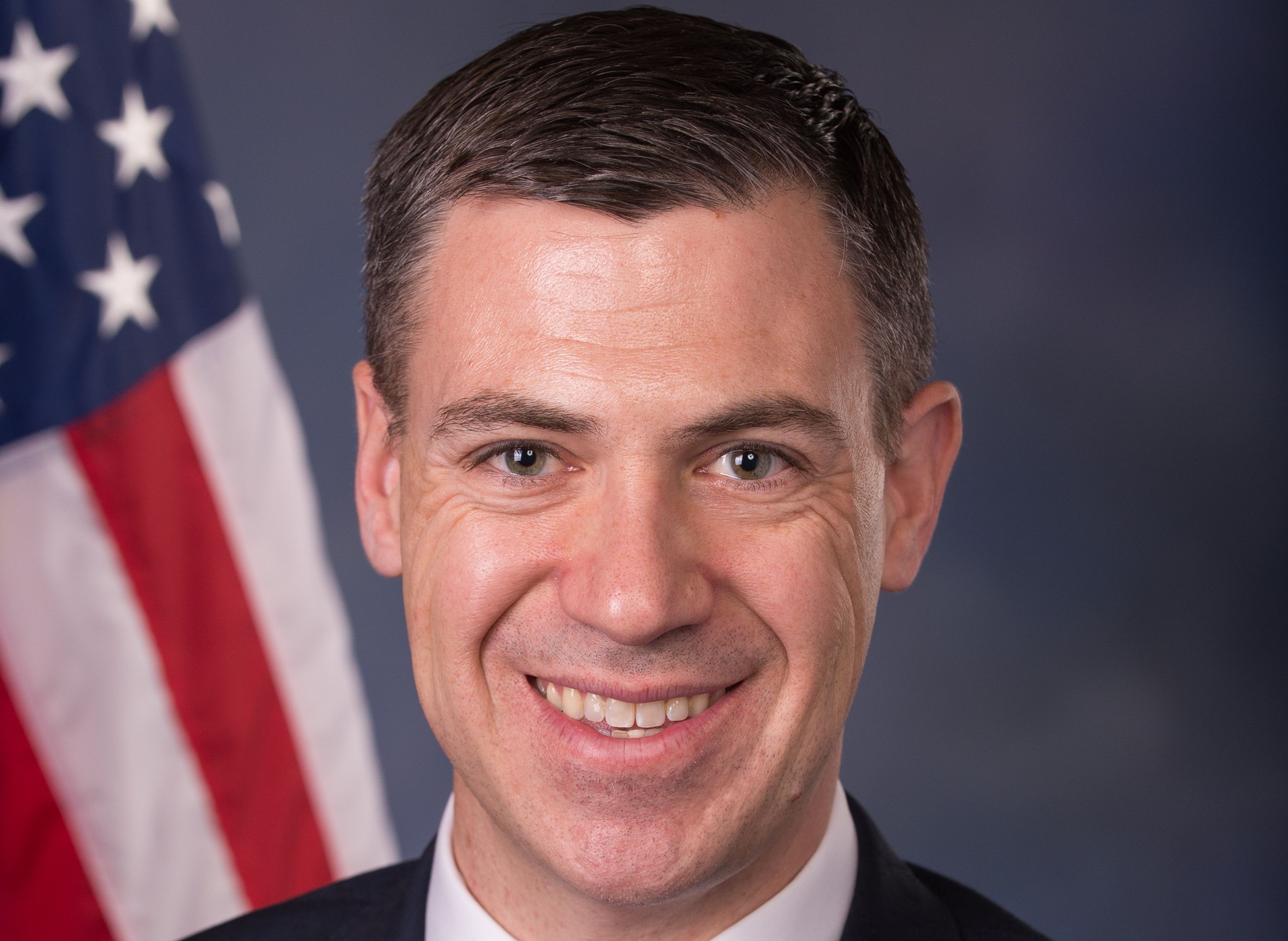 美國聯邦眾議院軍事委員會議員班克斯(Jim Banks) (圖：取自維基百科)