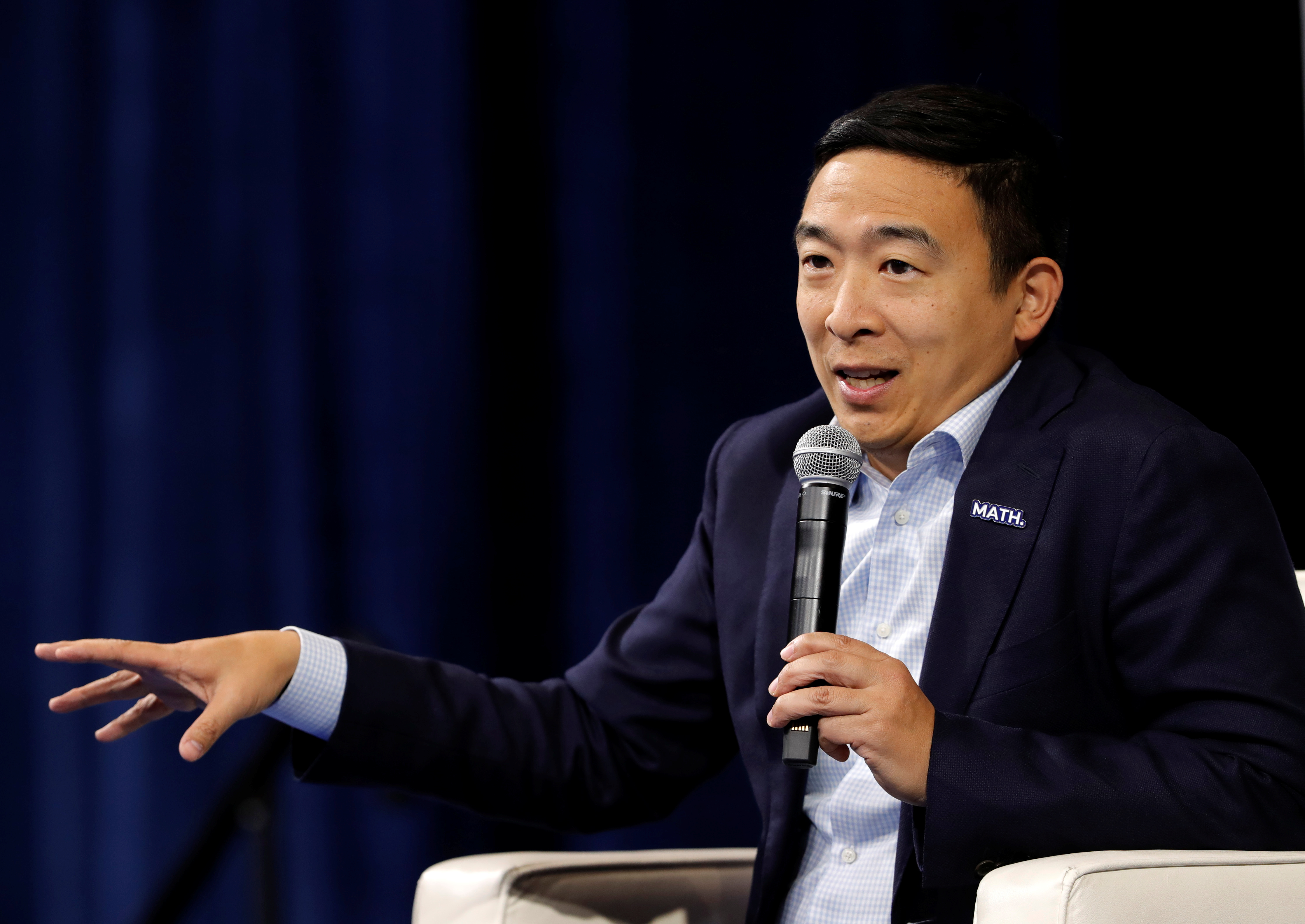 角逐美國民主黨總統提名的台灣移民之子楊安澤(Andrew Yang) (路透社/達志影像)