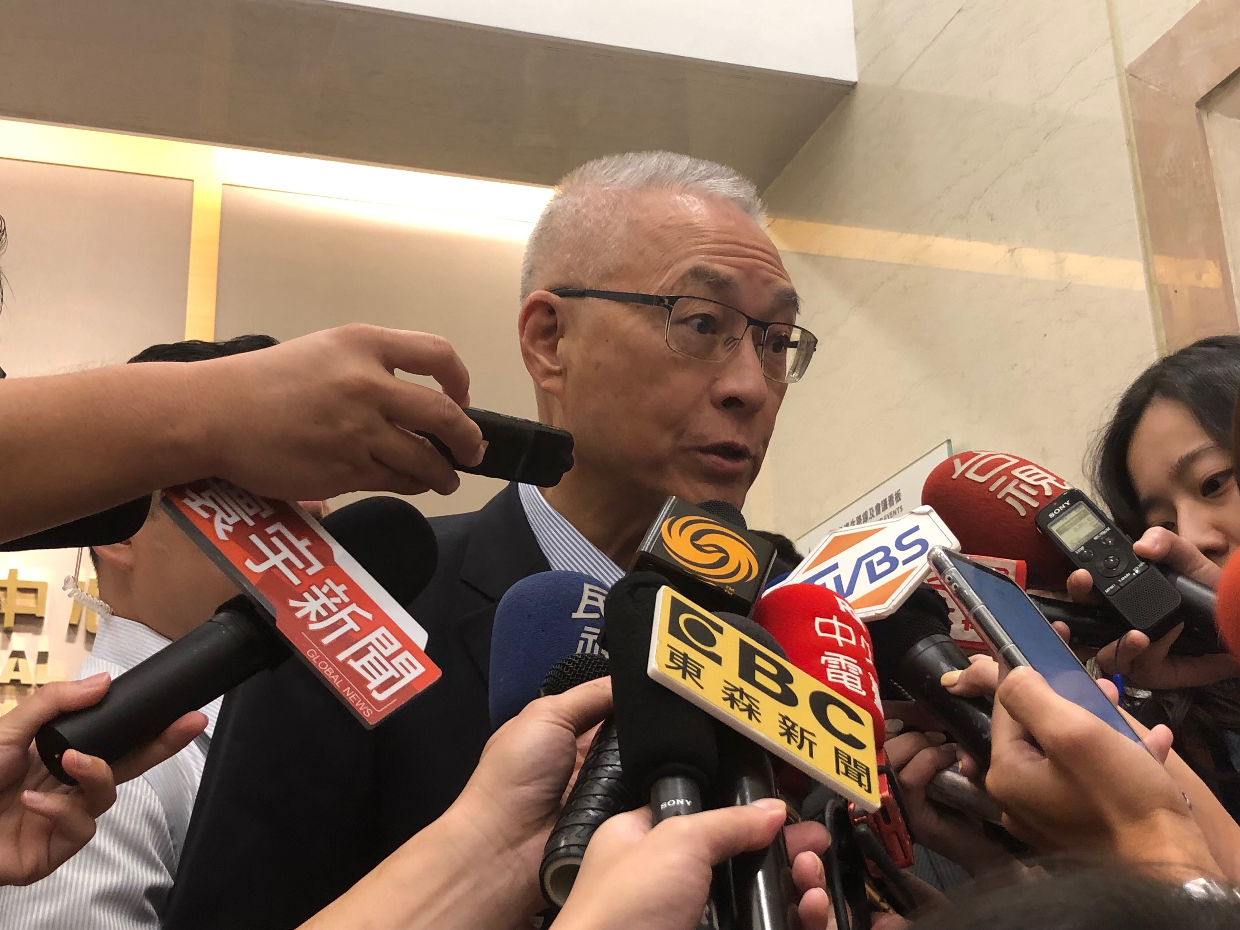 吳敦義5日表示，是郭台銘要求「吳郭會」，他沒有提出。(劉品希 攝)