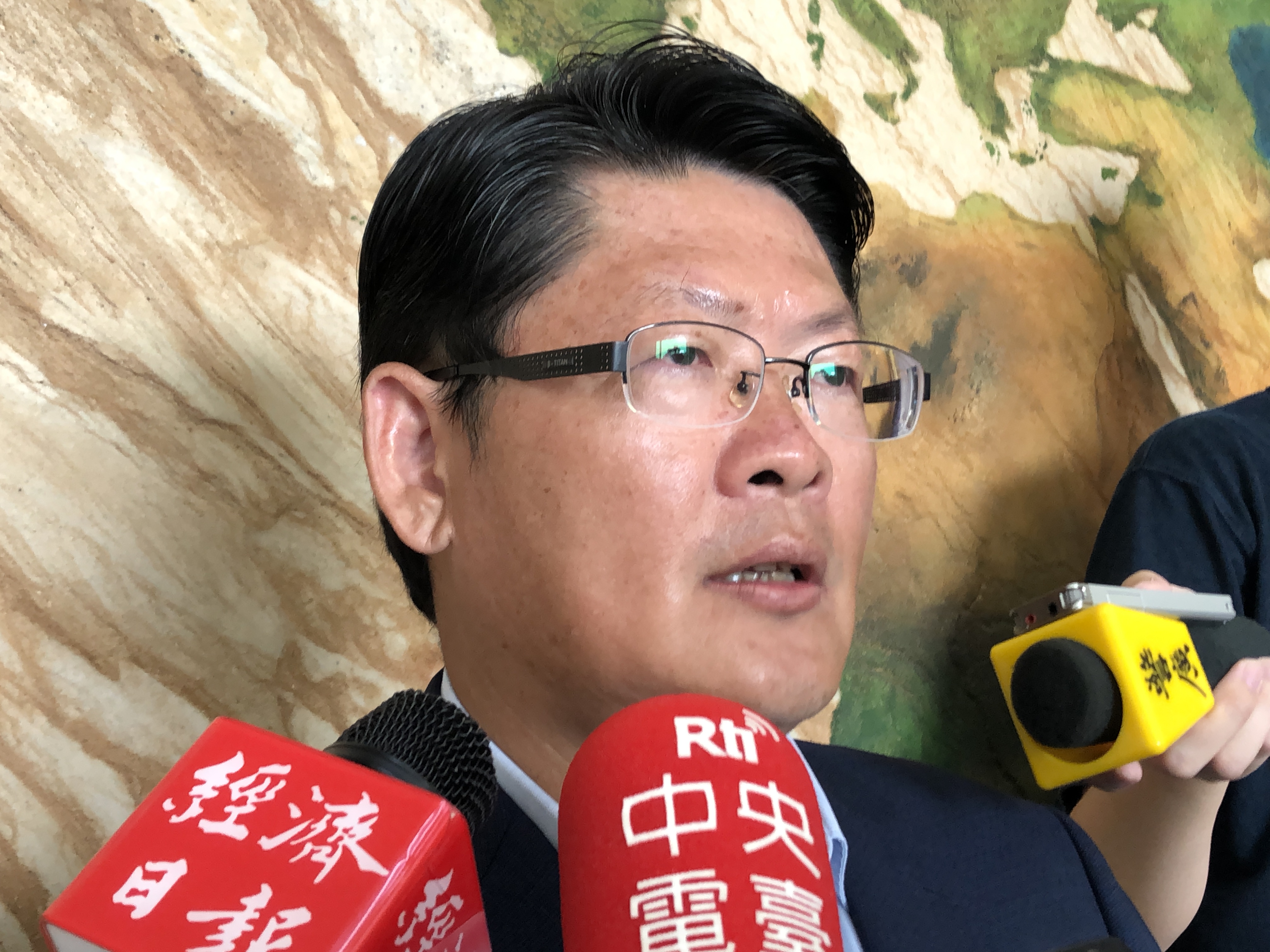 交通部政務次長黃玉霖。(資料照/吳琍君 攝)