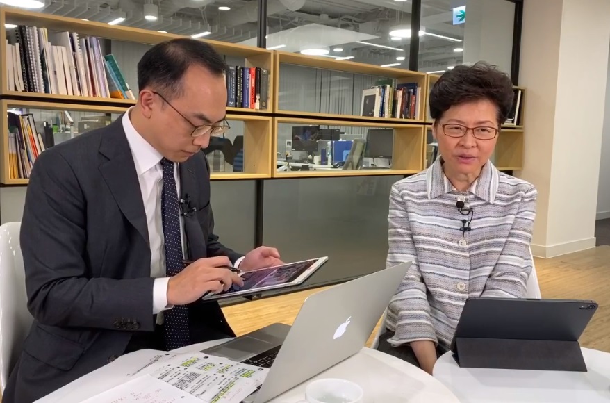 行政長官林鄭月娥17日首次透過網路直播明確表態，難以答應「五大訴求」。(圖擷自林鄭月娥臉書直播)