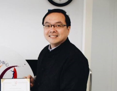 台灣歐盟中心執行長鄭家慶今天指出，新版脫歐協議並無特別優勢，想在英國國會獲得通過的難度非常高。(圖：台灣歐盟中心臉書)