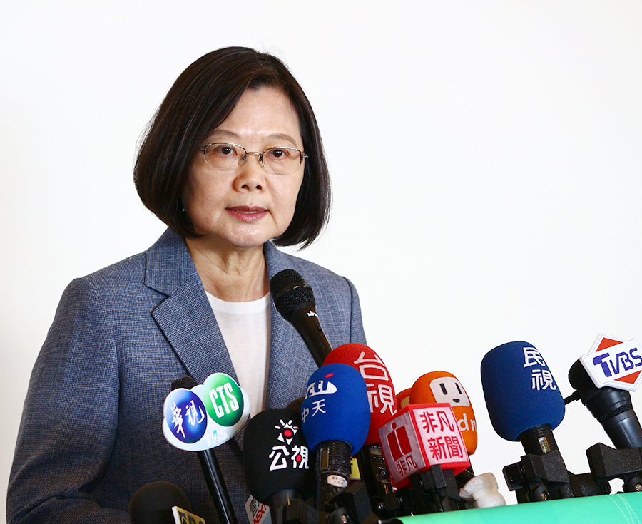 蔡英文總統表示，選舉重點在於大家說出理念、願景、政績，來爭取人民支持。(資料照／王照坤攝)