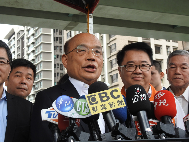 對於國民黨總統參選人韓國瑜提出補助學生留學政見，行政院長蘇貞昌27日受訪表示，所謂年輕人留學，其實教育部早就在做，並批評韓國瑜信口開河及毫無國家政府預算的觀念。(圖：中央社)