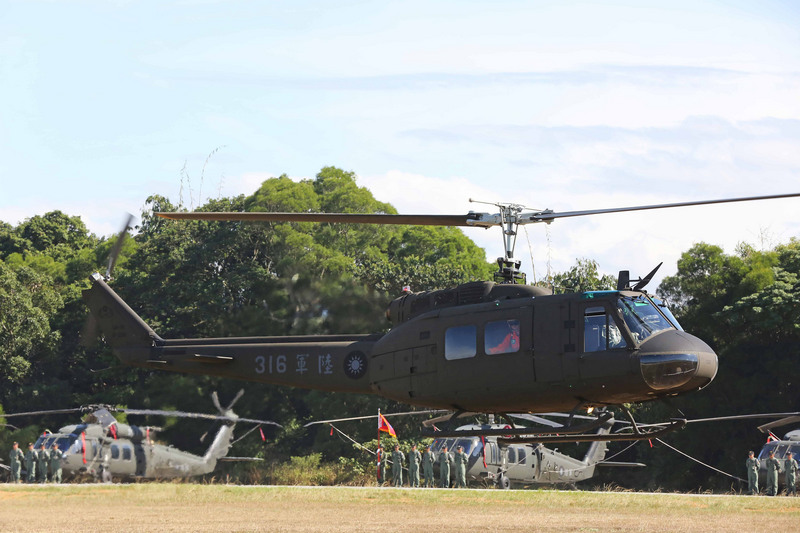 UH-1H直升機。非失事直升機。(資料照片/CNA)