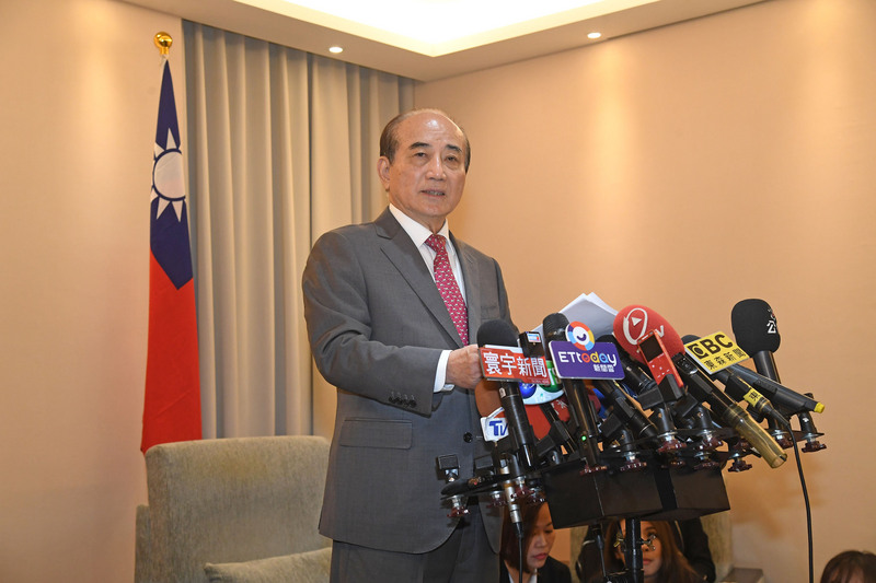 前立法院長、國民黨立委王金平12日召開記者會表示，很遺憾在參選總統的路上，他沒有取得最後機會，要向支持他的朋友說聲抱歉，謝謝一路相挺、期待、盼望他參選的國人。(圖：中央社)