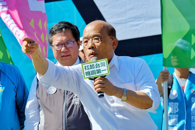 蔡賴配成軍。行政院長蘇貞昌今天表示，這是很多人期待的最強組合，希望能讓總統勝選、國會過半。(檔案照片/中央社)