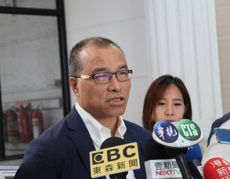 高雄市副市長葉匡時希望市民能冷靜思考高雄的改變，一切就交由民眾做最後選擇。(圖：中央社)