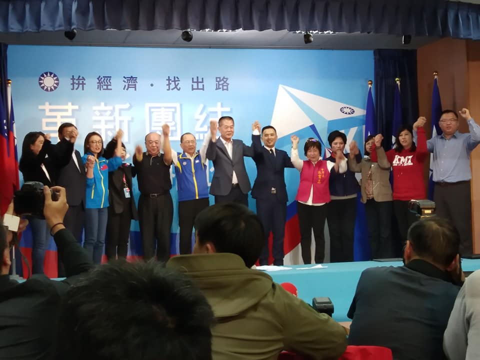 國民黨20日中常會後邀請不分區前16名代表聯合舉行記者會，針對外界抨擊一一澄清。(王韋婷 攝)
