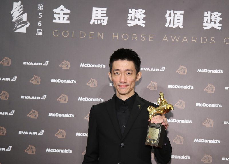 第56屆金馬獎23日晚間在台北國父紀念館舉行頒獎典禮，最佳新導演由電影「返校」導演徐漢強奪得。(圖：中央社)