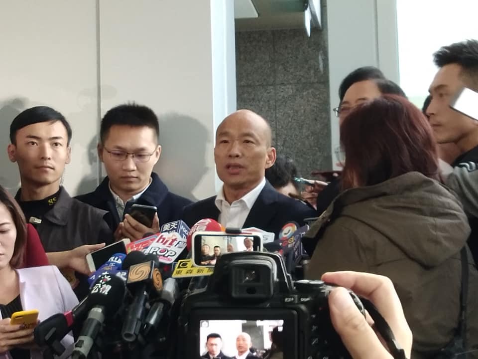 國民黨總統參選人韓國瑜6日表示，賴清德民調高卻委屈當副手，蔡總統應該先關心賴清德的內心狀態。(資料照/王韋婷 攝)