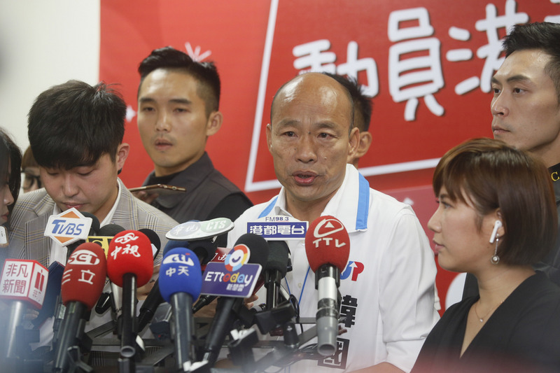 針對時代力量立委黃國昌猛打砂石案，國民黨總統參選人韓國瑜競選總部今天(2日)正式向北檢提告。韓國瑜強調自己問心無愧。(圖: 中央社)