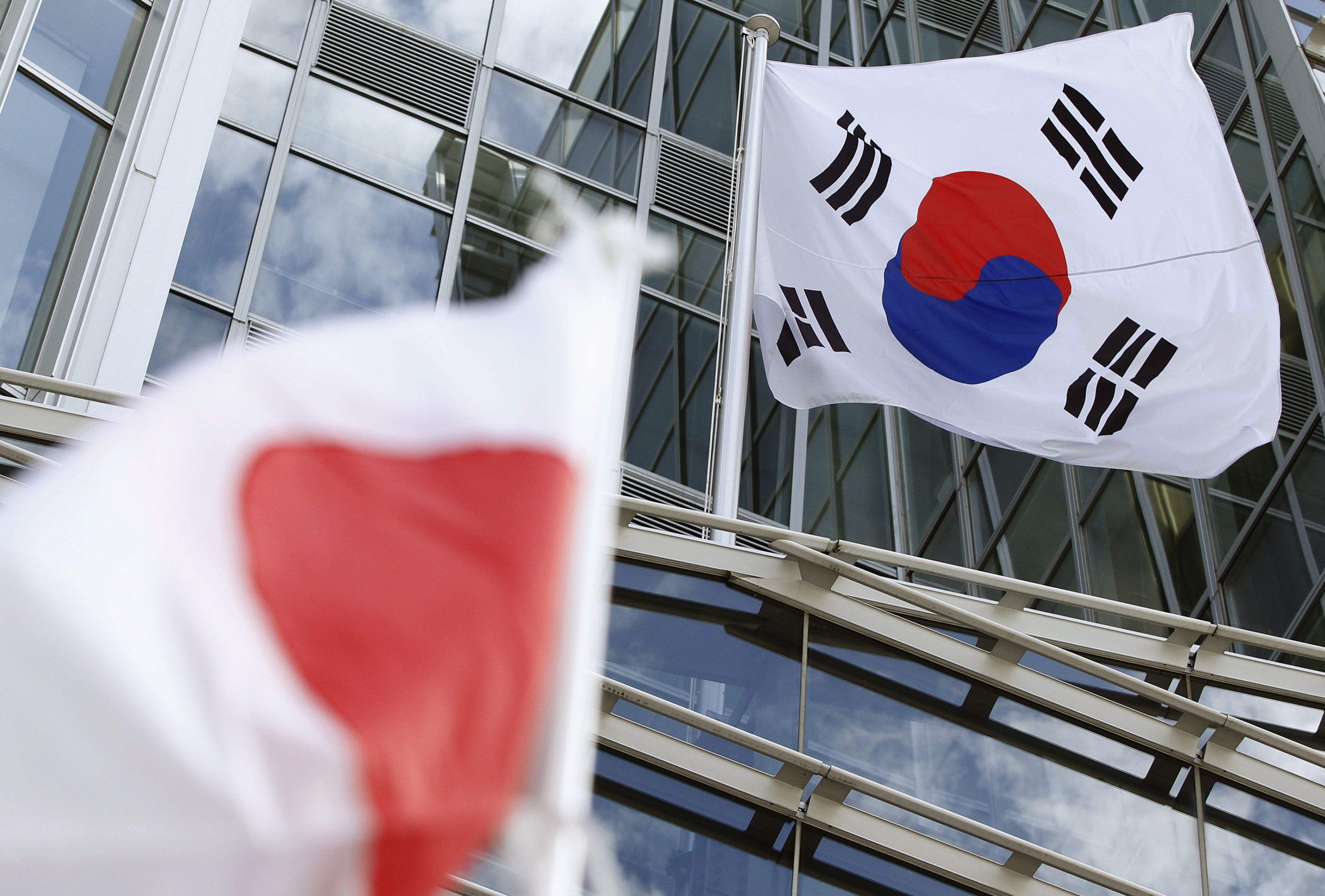 日韓貿易戰再升溫 韓國擬對日本出口管制恢復提訴WTO。(路透社/達志影像)