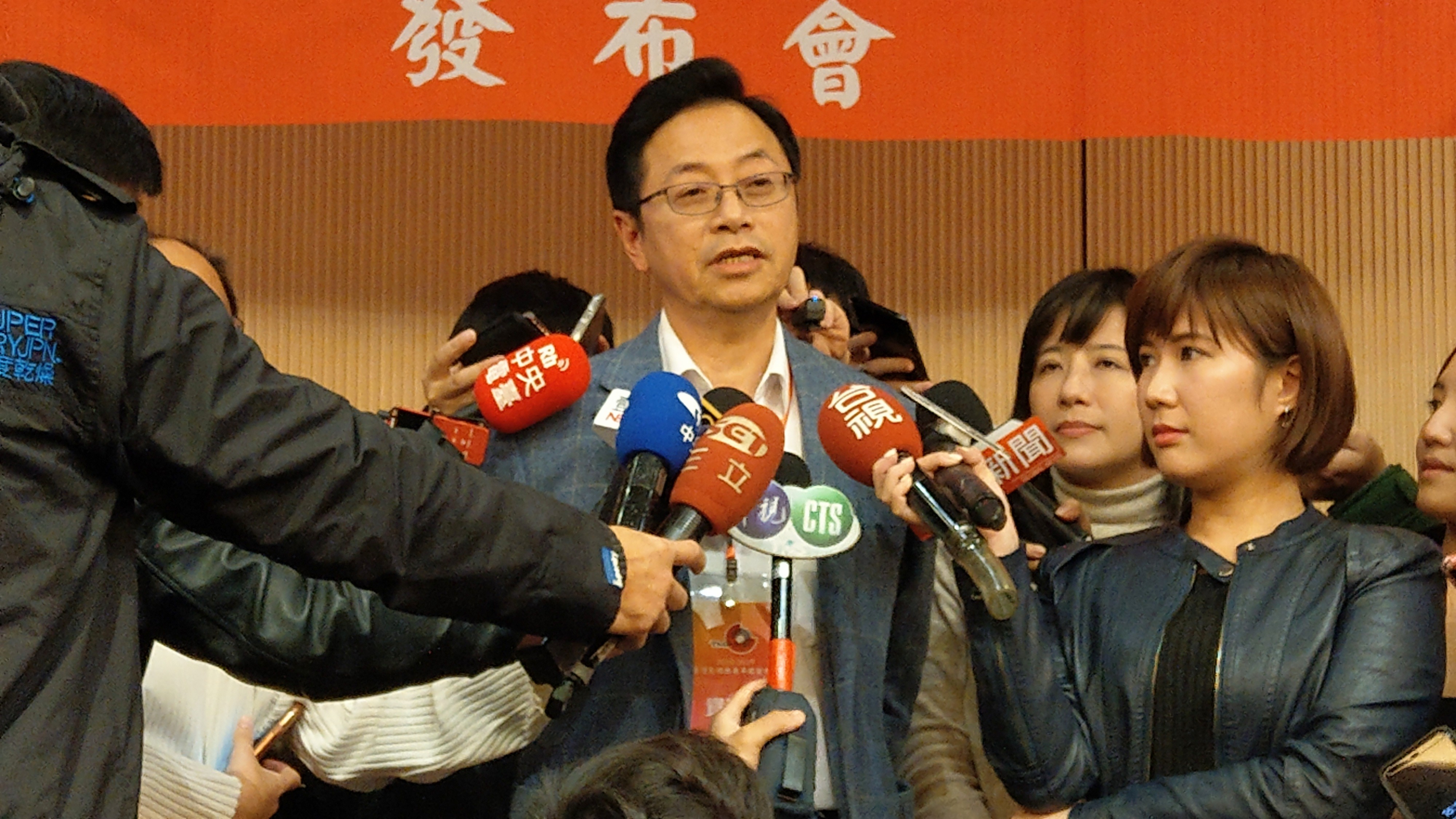 張善政23日受訪時，呼籲外界不要挑毛病、曲解他的談話。(劉品希 攝)