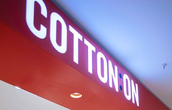 澳洲成衣大廠Cotton On也要對中國合作的供貨廠商展開調查。(圖：Cotton On臉書)
